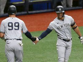 The big bats of the Yankees pounded Tampa Bay pitching on Monday, as New York defeatd the Rays 9-3. (Image: Cliff Welch/Icon Sportswire/Getty)