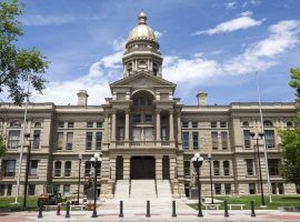 A Wyoming Senate committee passed a sports betting bill on to the full Senate after the legislation narrowly made it through the state House. (Image: SweetWaterNow)