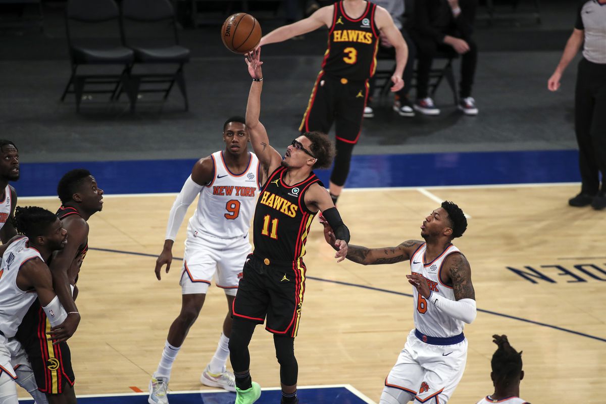 Trae Yooung ankle injury Atlanta Hawks