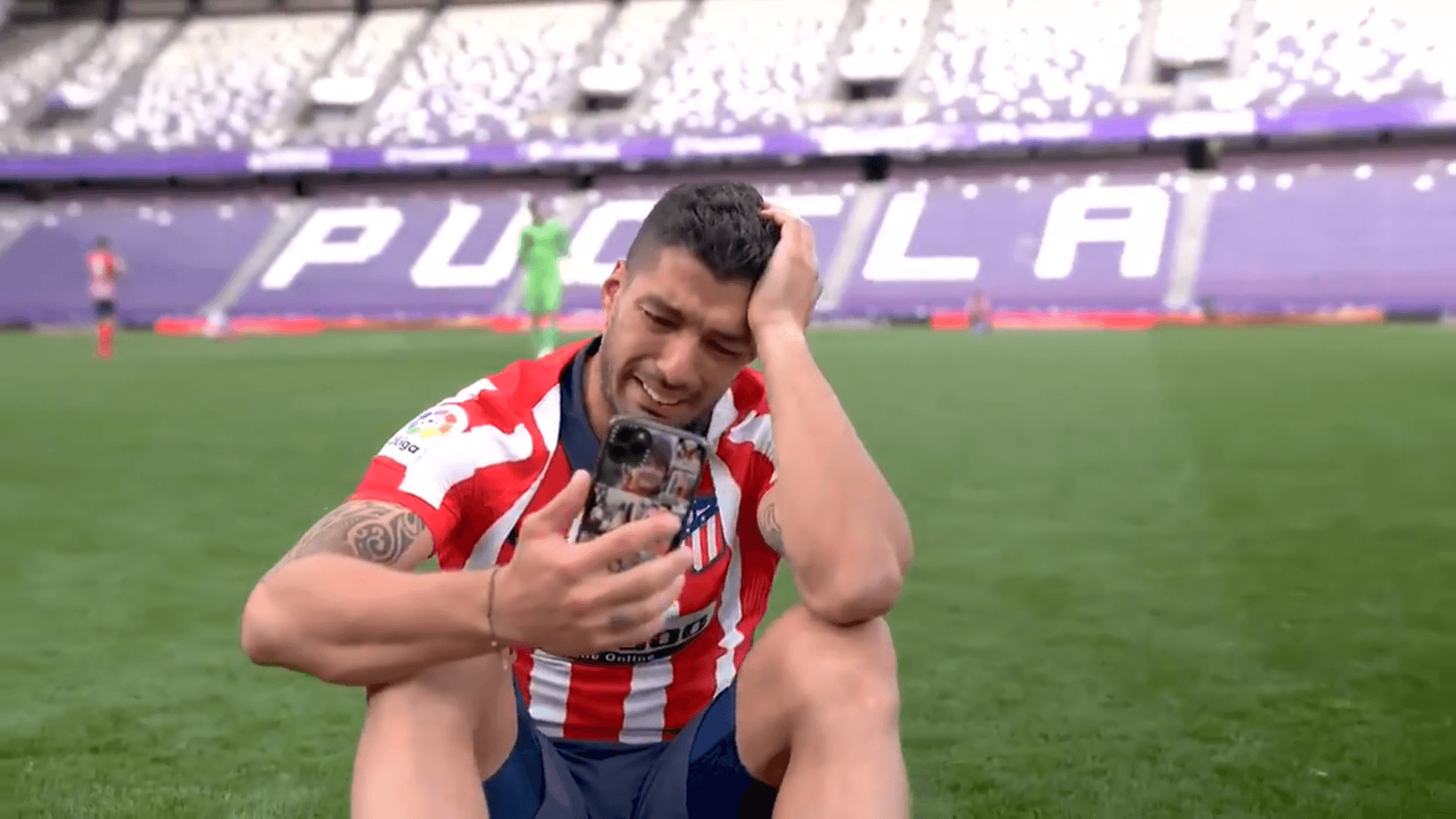 Luis Suarez title Atletico Madrid