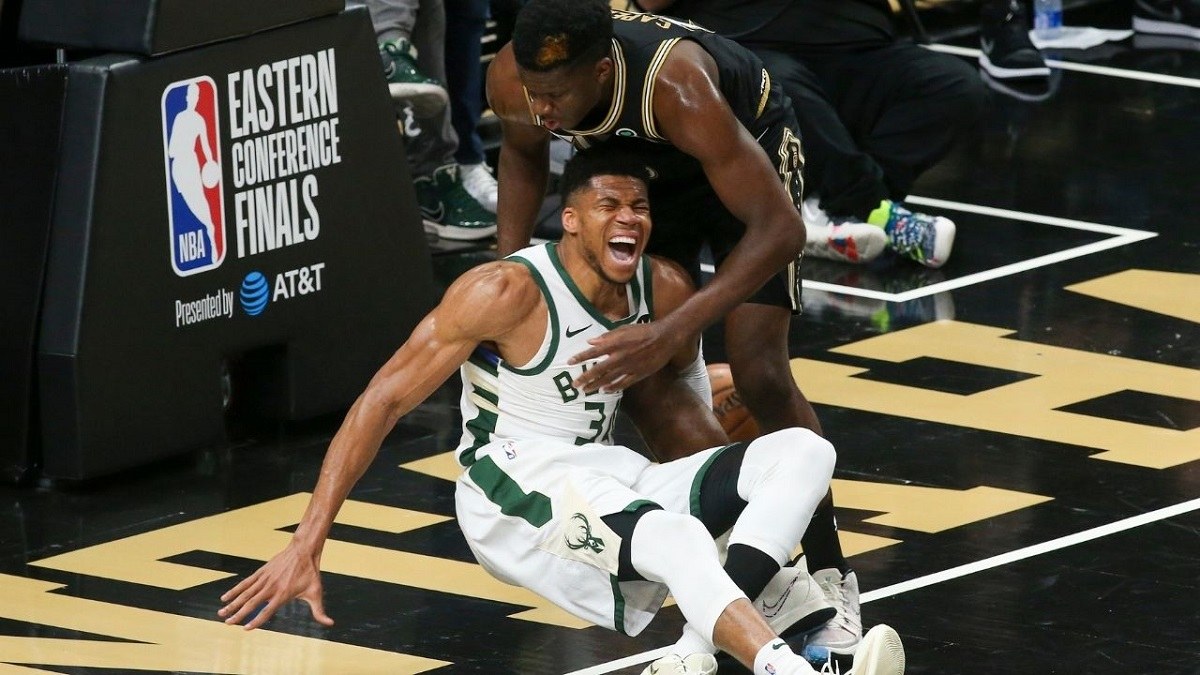 Greek Freak Injury Milwaukee Bucks Game 4 Atlanta Hawks knee