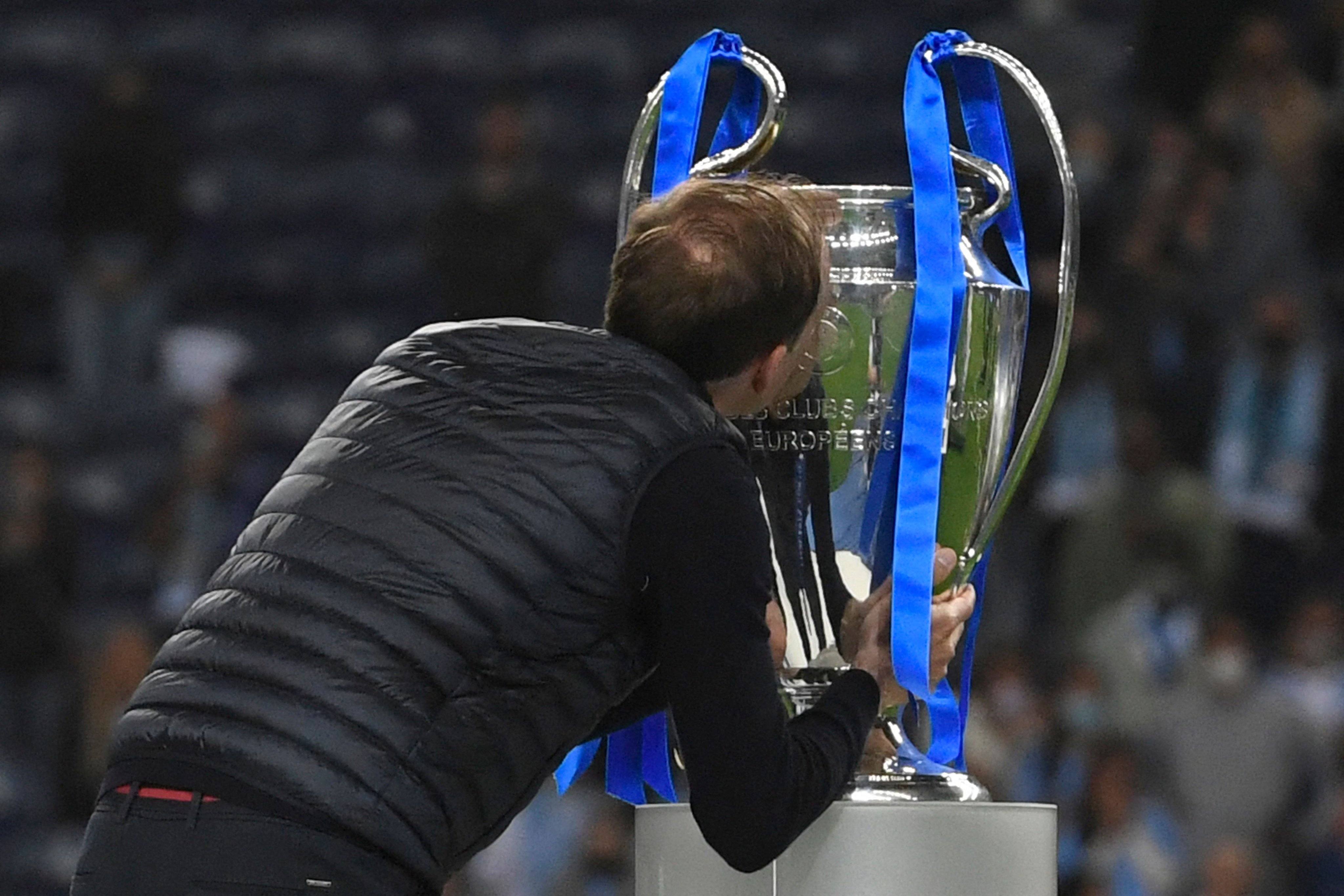 chelsea champions league trophy