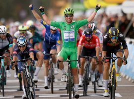 For a third time in the 2021 Tour de France, Mark Cavendish (Deceuninck-QuickStep) won a sprint stage with a victory at Stage 10: Albertville > Valence. (Image: Reuters)