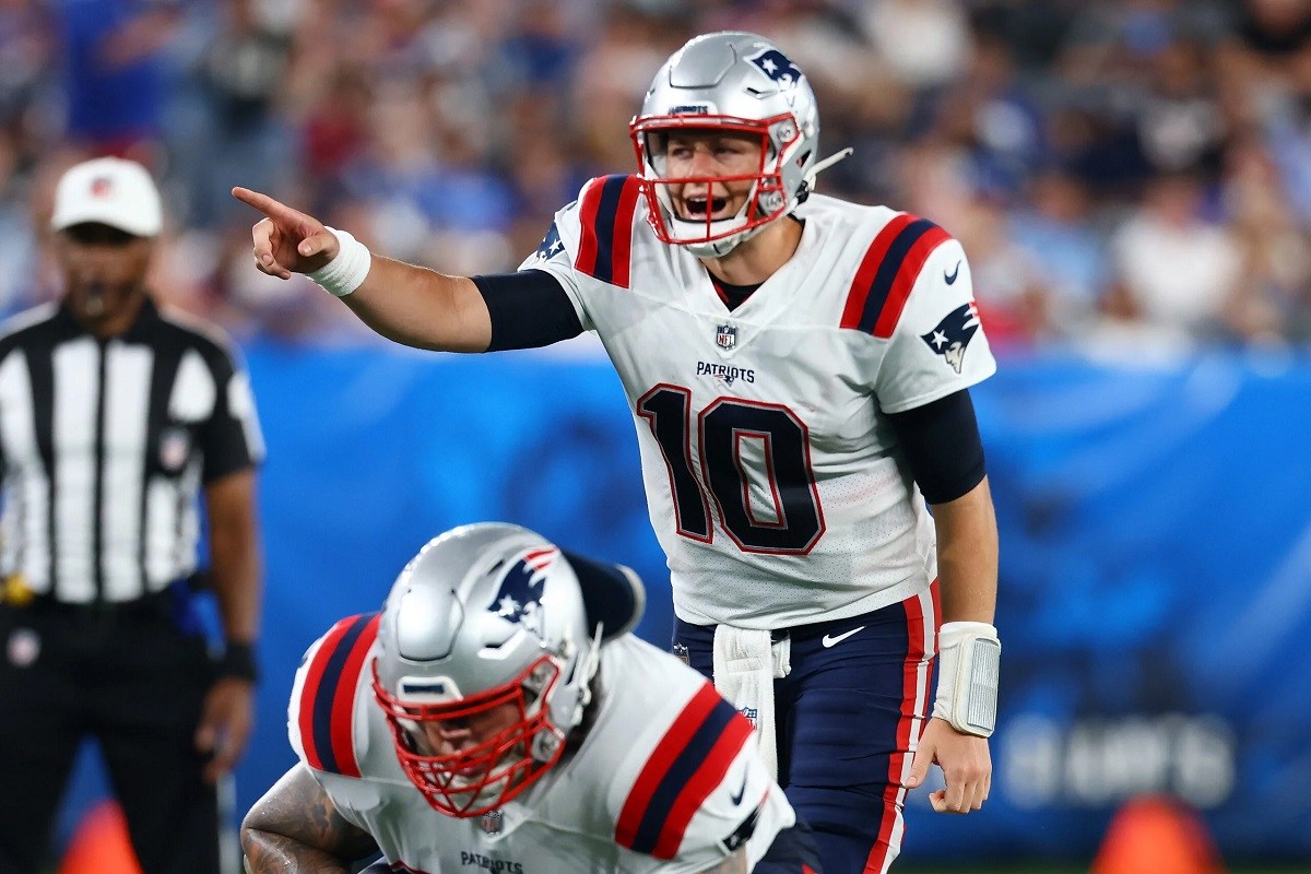 Mac Jones New England Patriots Week 1 NFL Starting quarterback QB QBs backup