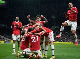 Manchester United won their away game vs Tottenham Hospur 3-0, easing the pressure on their manager's shoulders. (Image: Twitter/fotomac)