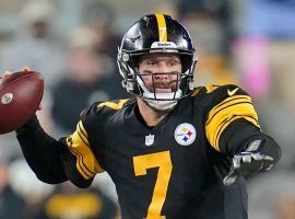 Pittsburgh Steelers QB Ben Roethlisberger in action against the Chicago Bears during Monday Night Football in Week 9. (Image: Gene Puskar/AP)