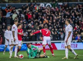 Forest captain Lewis Grabban grabbed the only goal as the Championship club beat Arsenal to qualify for the FA Cup fourth round. (Image: Twitter/nffc)