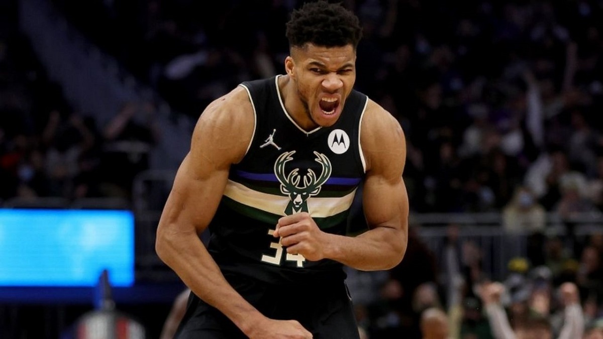 Greek Freak Milwaukee Bucks Central 2023 Division Odds Chicago Bulls Cleveland Cavs Pistons Pacers